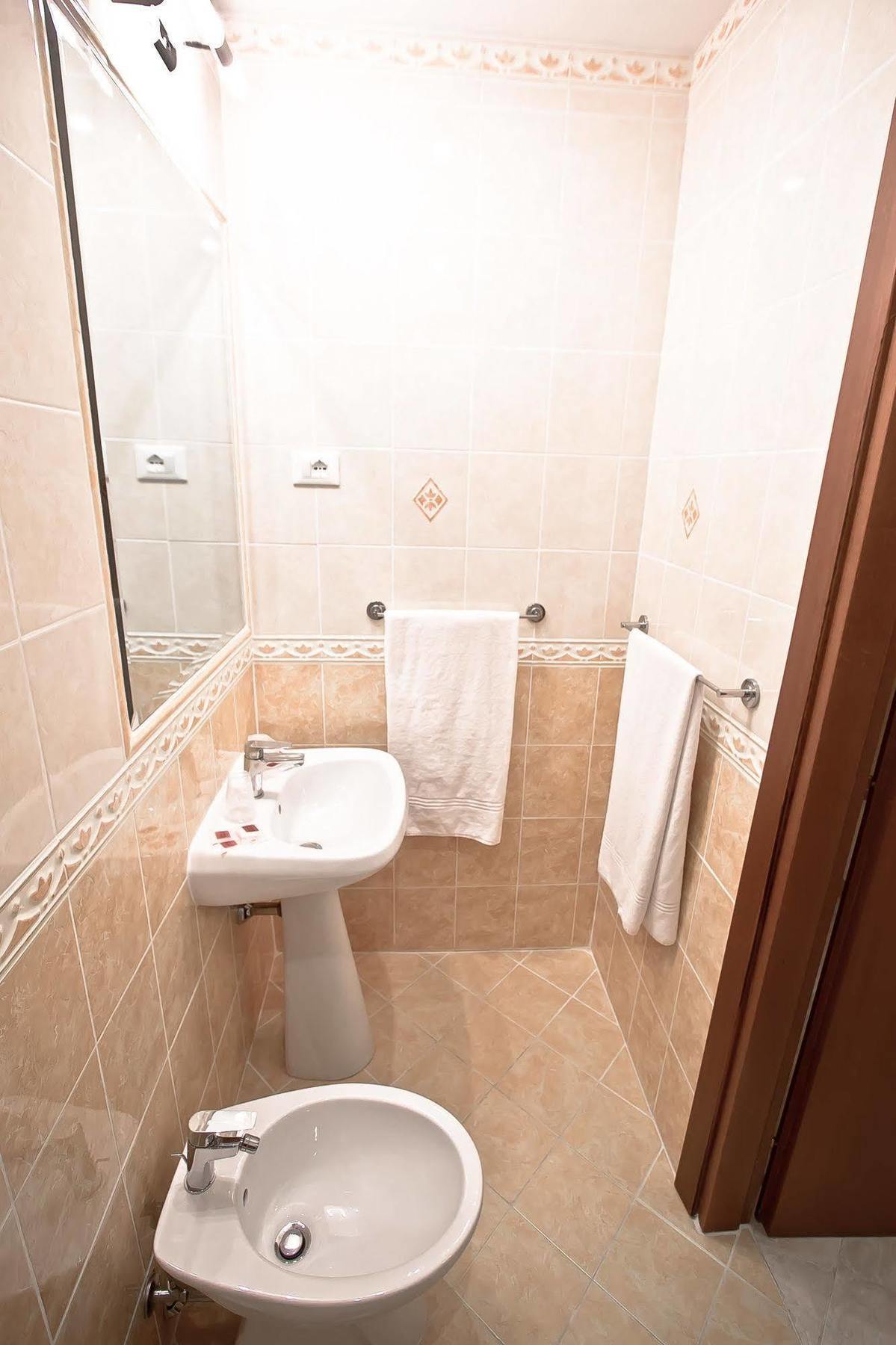 Bed and Breakfast Bed In Roma Exterior foto