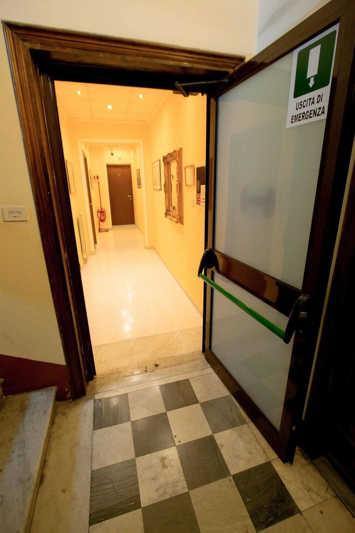 Bed and Breakfast Bed In Roma Exterior foto